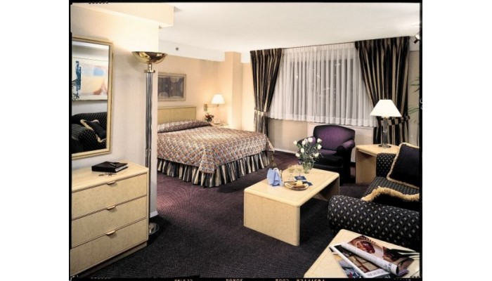 Eastgate Tower Hotel poza 3