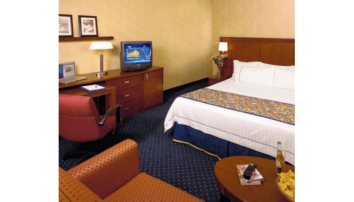 Hotel Courtyard Rockford poza 0