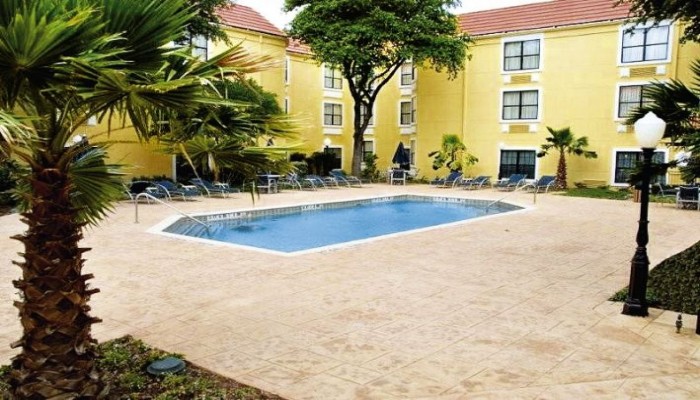 Hotel Holiday Inn Express And Suites Dfw North poza 1