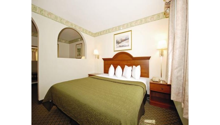 Hotel Quality Suites poza 3