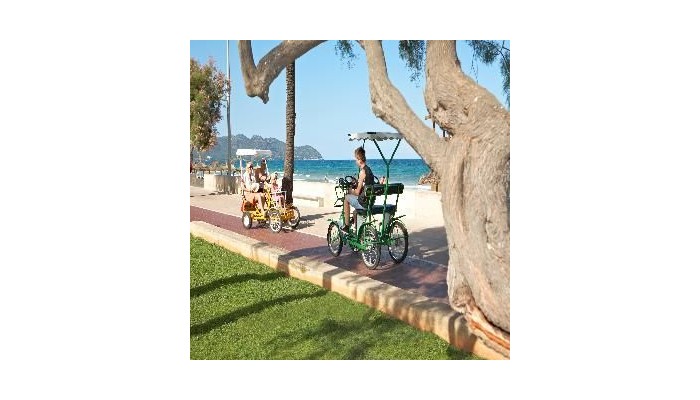 Hotel Universal Bikini poza 9