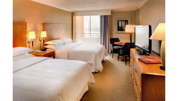 Sheraton Sand Key Resort poza 4