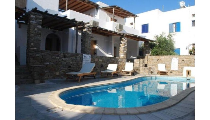 Sirocos Rooms And Studios poza 9