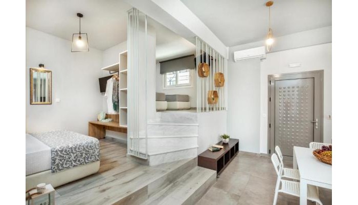 Armyra Studios poza 10