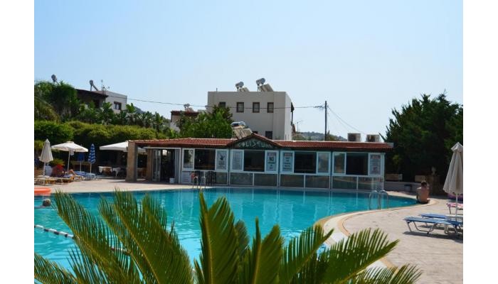 Coliseum Studios And Apartments poza 12