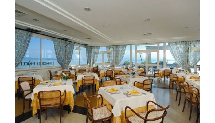 Hotel Lido Lago Trasimeno poza 5