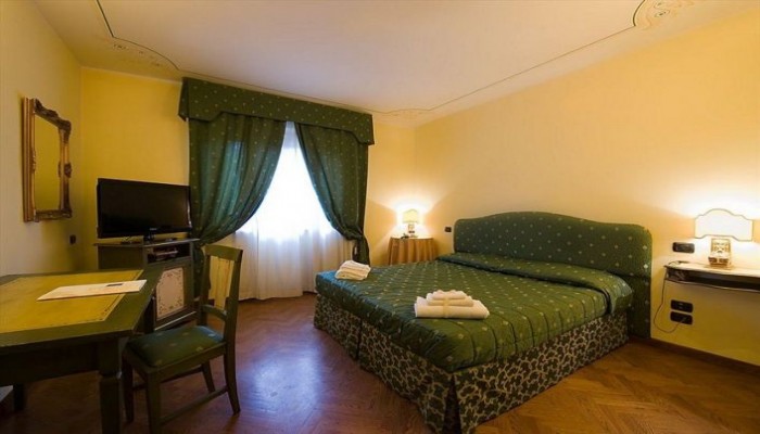 Hotel Relais Dell Olmo poza 1