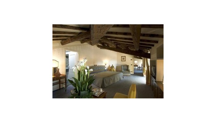 Hotel Sina Brufanu poza 9