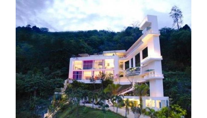 Hilltop Hotel By The Lantern Group poza 0