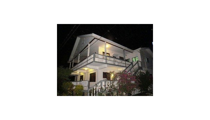 Serenade Hotel poza 2