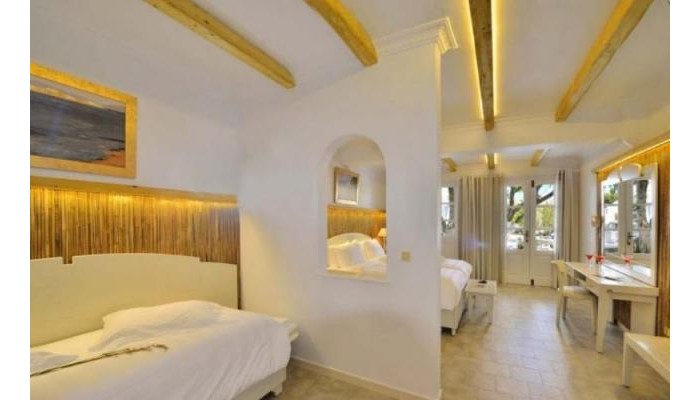Petinos Hotel poza 3
