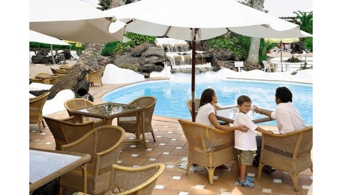 H10 White Suites Boutique Hotel poza 3