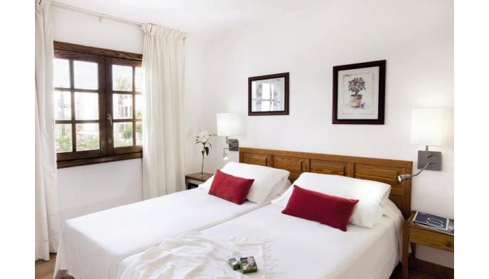 H10 White Suites Boutique Hotel poza 9