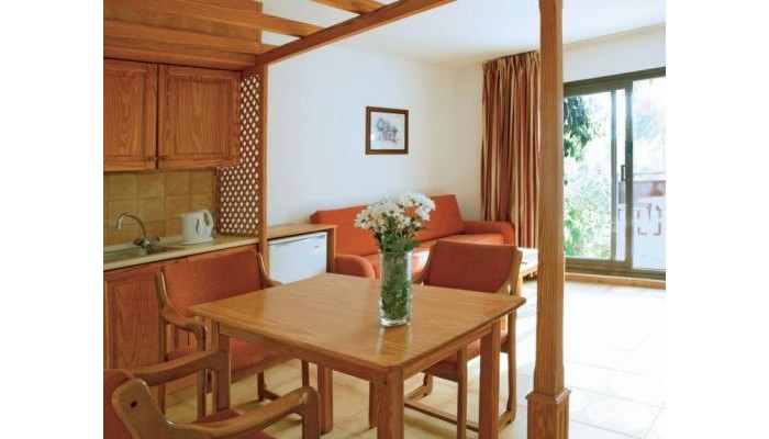 H10 White Suites Boutique Hotel poza 2