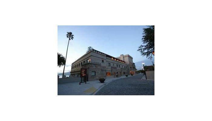 Hotel Pazo Los Escudos poza 0