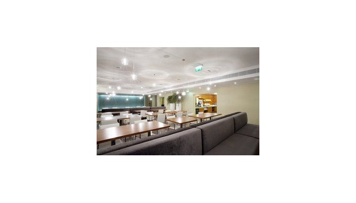Hotel Holiday Inn Express Lisbon Airport poza 2