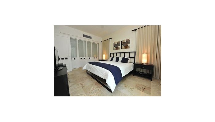 Hotel Watermark Luxury Oceanfront poza 1