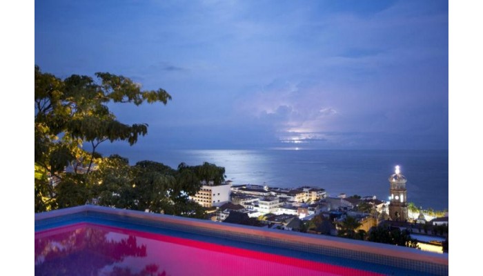 Hotel Luna Liquida poza 1