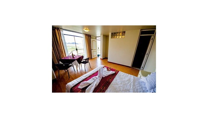 Hotel Yacht Lago Titicaca poza 5