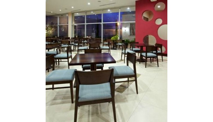 Hotel Holiday Inn Express Quito poza 9