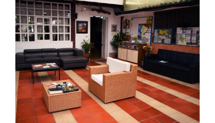 Hotel Hostal El Parque poza 0