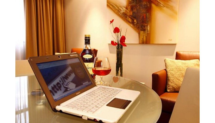 Hotel Reina Isabel poza 9