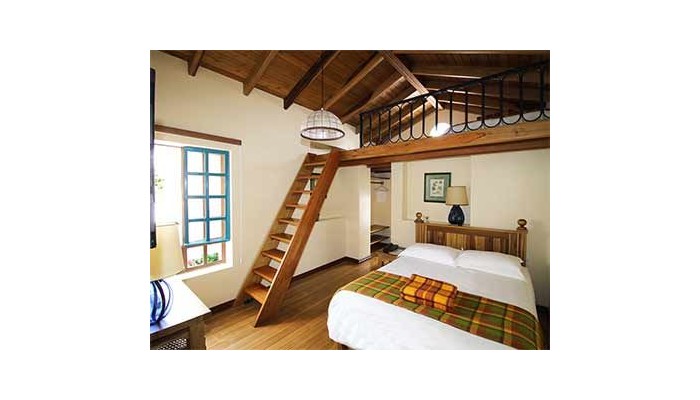 Hotel Vieja Cuba poza 8