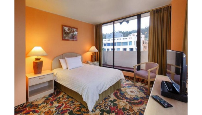 Stanford Suites Hotel poza 3