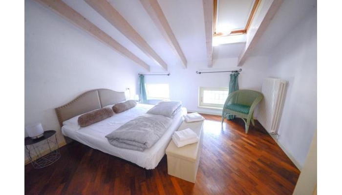 Hotel Queen Of The Lake poza 4