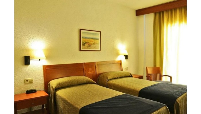 Hotel Pierre And Vacances Monterrey Roses poza 1