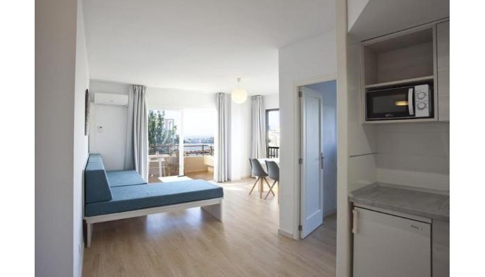 Playamar Apartments poza 2