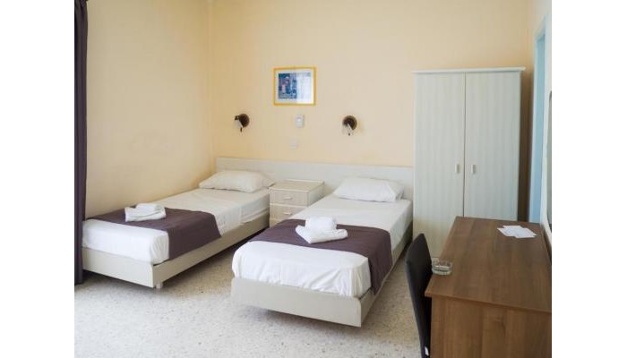 Mavina Hotel And Apartments poza 1