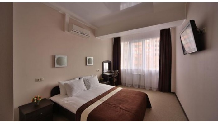 Hotel Sovremennik poza 3