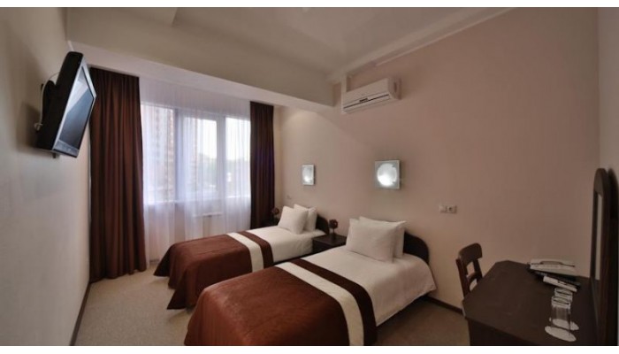 Hotel Sovremennik poza 7