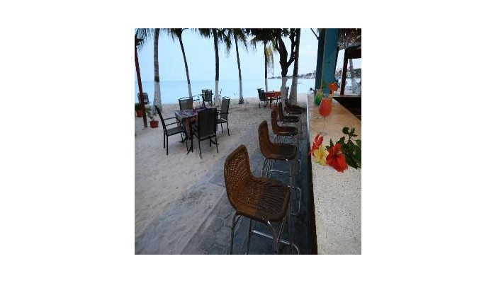Hotel Cocoplum Beach poza 1