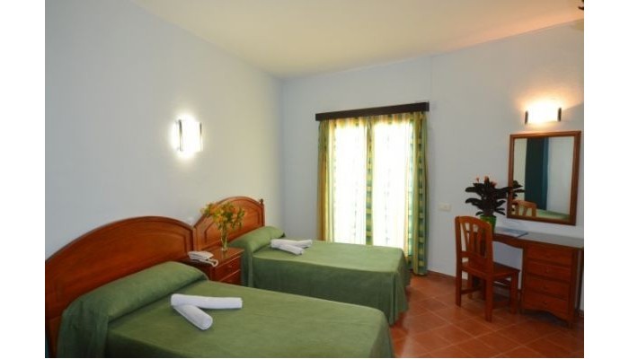 Azuline Hotel Galfi poza 3