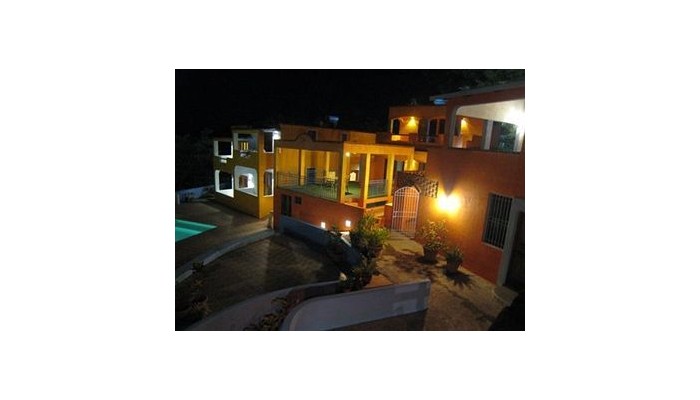 Hotel El Jardin poza 2