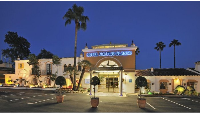 Hotel Globales Cortijo Blanco poza 3
