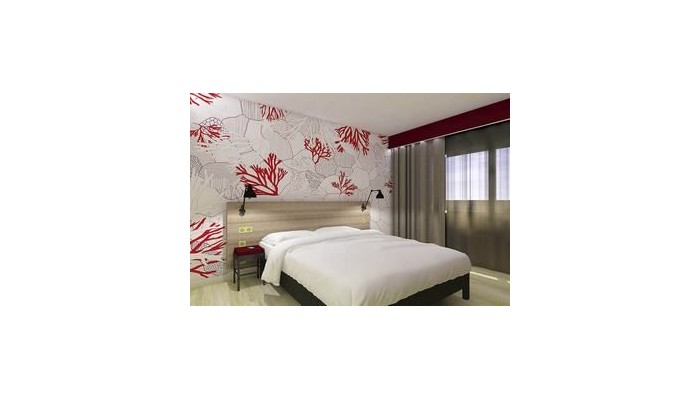 Hotel Ibis Styles Barcelona City Bogatell poza 7