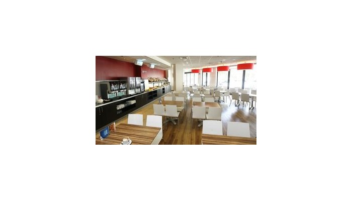 Travelodge Barcelona Poblenou Hotel poza 2