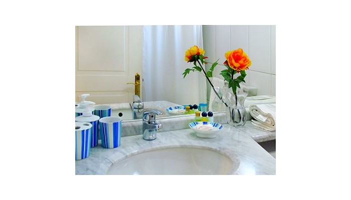 Ainara Apartments poza 0