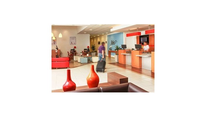 Hotel Ibis Santiago Manquehue Norte poza 7