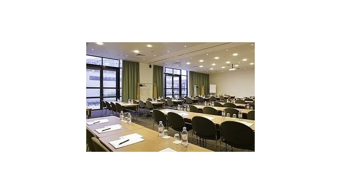 Hotel Ibis Santiago Manquehue Norte poza 3