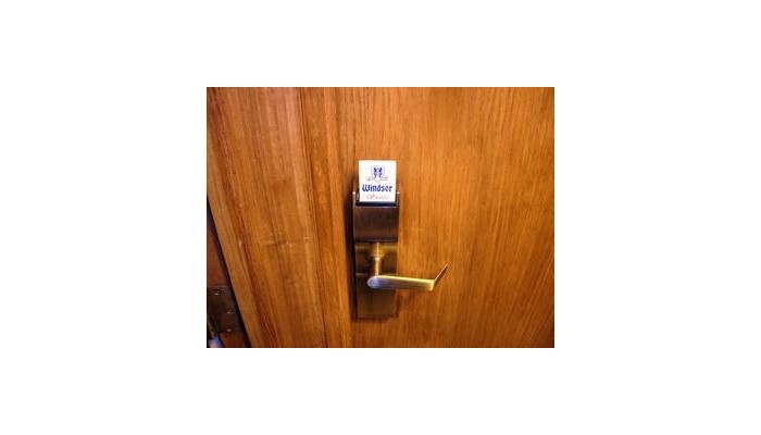 Hotel Windsor Suite poza 10