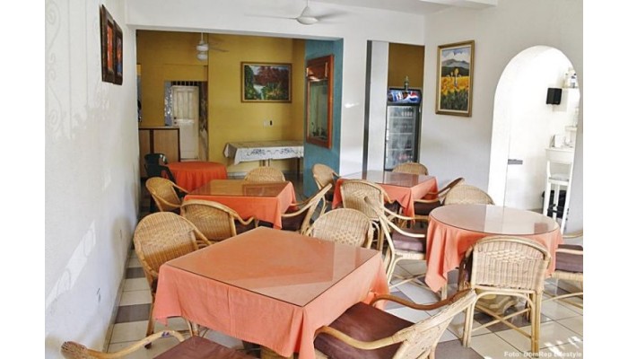 Hotel Guest House Esmeralda poza 10