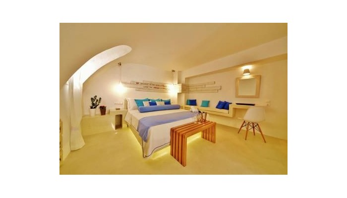 Hotel Chroma Suites poza 3