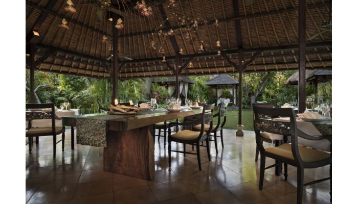 Pavilions Hotel poza 10