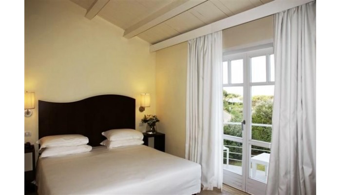 Coluccia Hotel & Beach Club poza 3