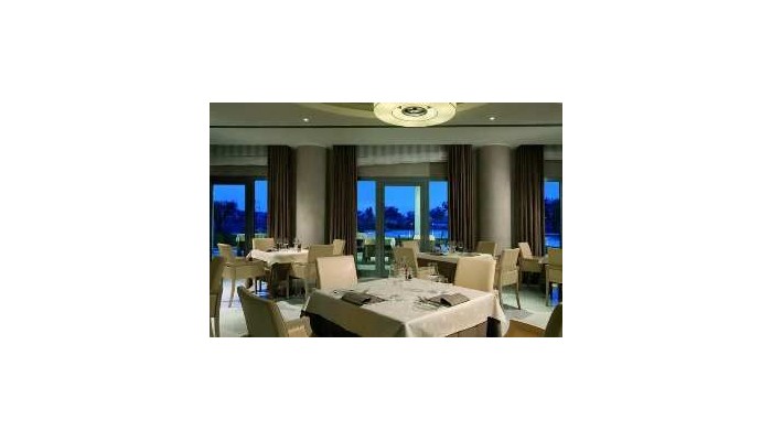 Double Tree By Hilton Hotel Olbia poza 11