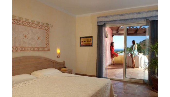 Hotel Cruccuris poza 5